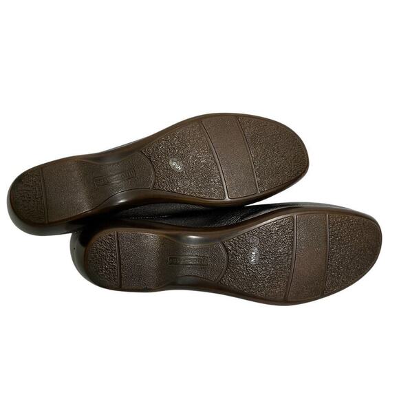 Easy Spirit 9.5 Silver Leather Closed Toe Cut out Flats Velcro Sling back Shoes - Picture 9 of 10